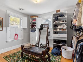 58 Oliver St, Fitchburg MA 01420