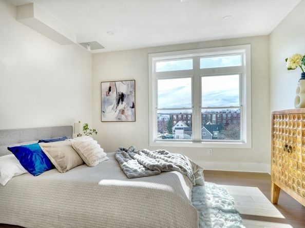 62 Foundry St 312, Wakefield MA 01880