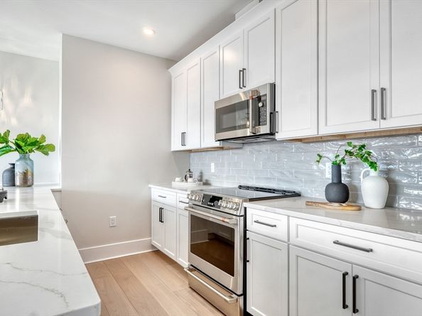 62 Foundry St 312, Wakefield MA 01880