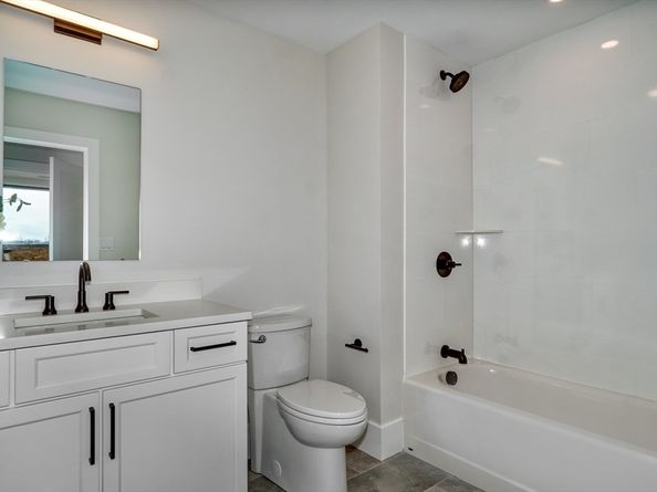 62 Foundry St 312, Wakefield MA 01880