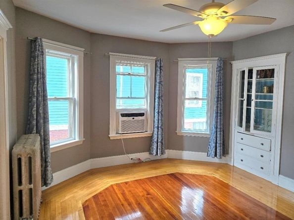26 Warner St, Somerville MA 02144