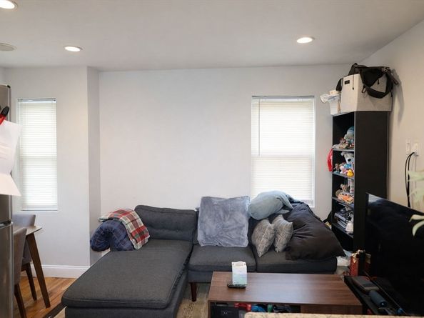 7 Jaques St, Somerville MA 02145