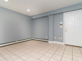 35 Chestnut St 2, Chelsea MA 02150
