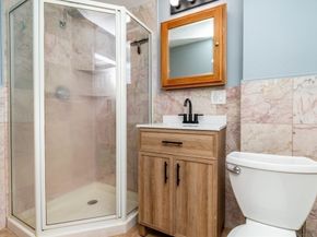 35 Chestnut St 2, Chelsea MA 02150