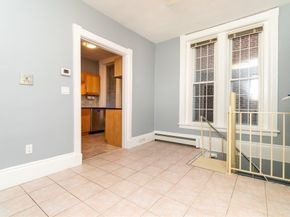 35 Chestnut St 2, Chelsea MA 02150