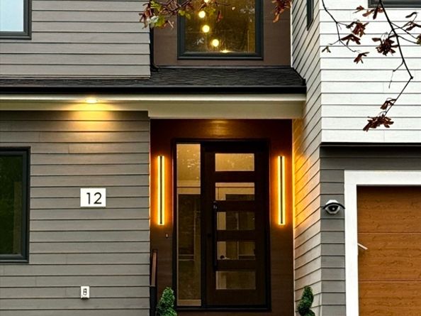 12 Linden St, Natick MA 01760