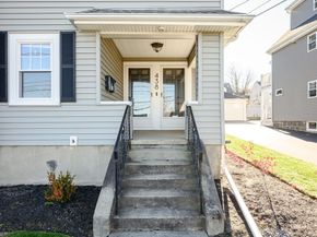 438 Central Ave 2, Milton MA 02186