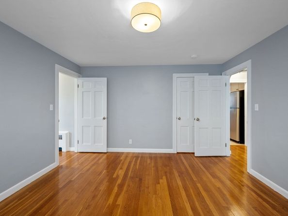 438 Central Ave 2, Milton MA 02186