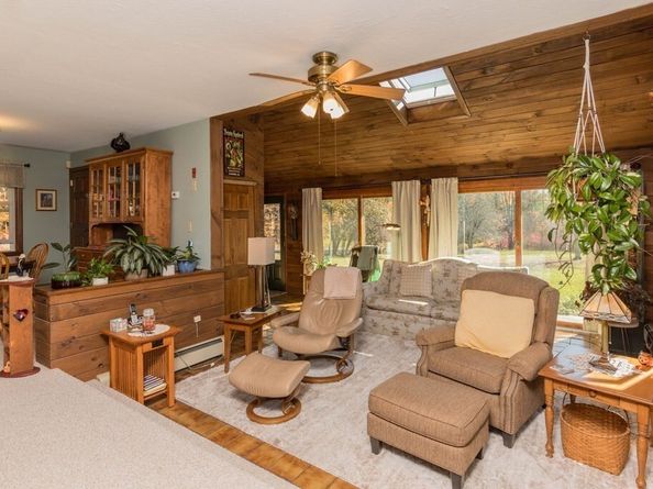 280 Stone Street, Gardner MA 01440