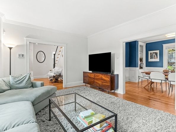 55 Redlands Road, Boston MA 02132