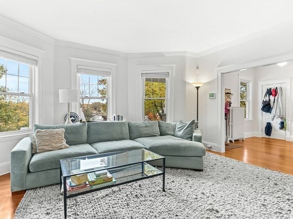 55 Redlands Road, Boston MA 02132