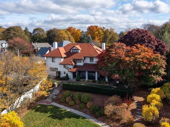 90 Prospect St, Wakefield MA 01880