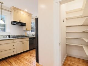 10 Plymouth St 10, Arlington MA 02476