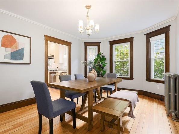 10 Plymouth St 10, Arlington MA 02476