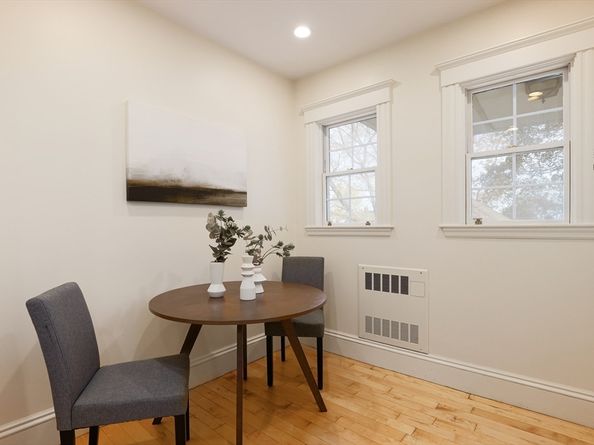 10 Plymouth St 10, Arlington MA 02476