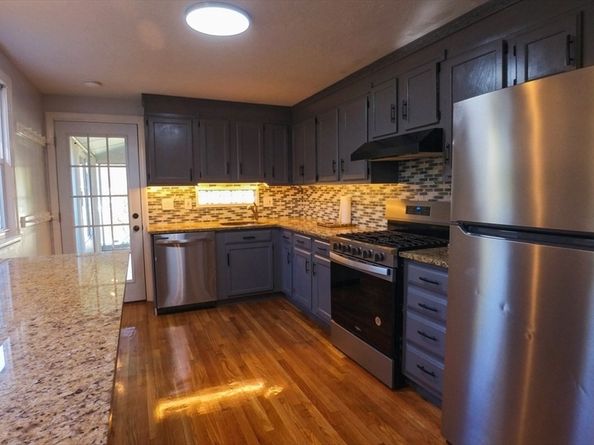 21 Roosevelt Ave, West Bridgewater MA 02379