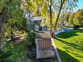 21 Roosevelt Ave, West Bridgewater MA 02379