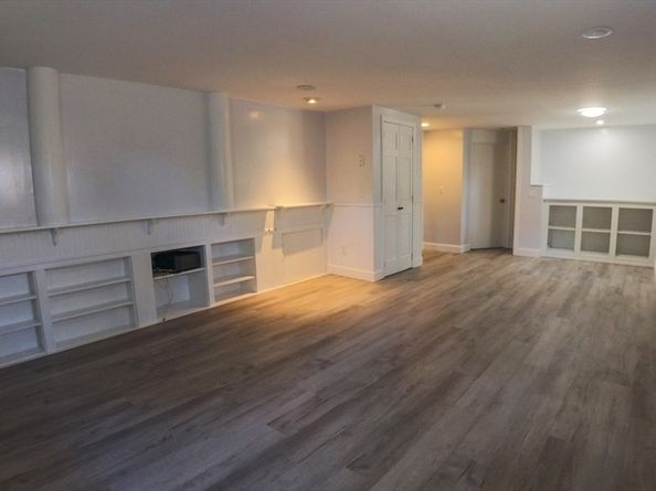 21 Roosevelt Ave, West Bridgewater MA 02379