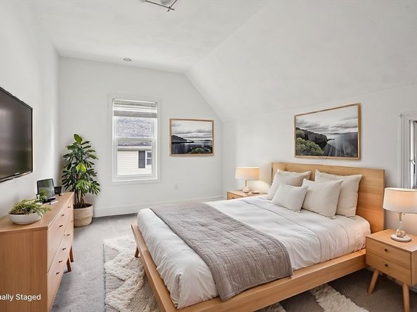 45 Richardson St, Malden MA 02148