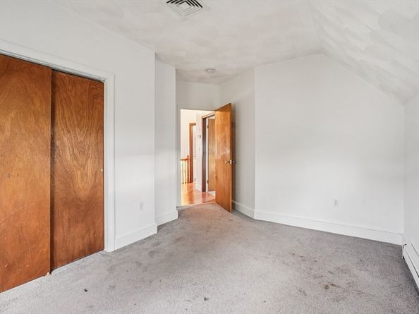 45 Richardson St, Malden MA 02148