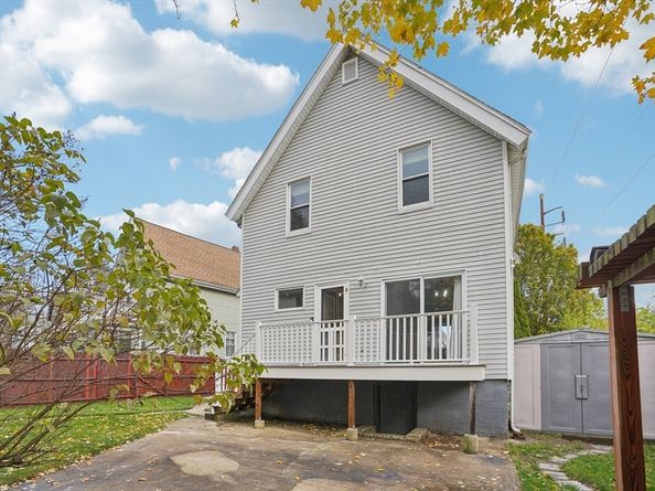 45 Richardson St, Malden MA 02148