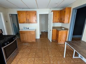 476 Park Ave, Worcester MA 01610