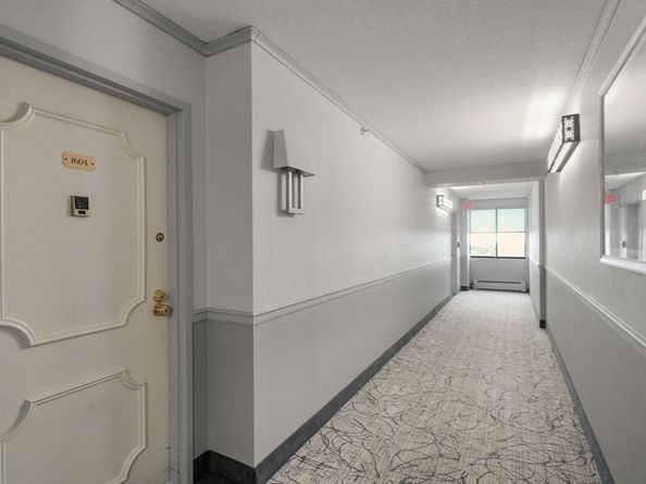 250 Hammond Pond Parkway 1604N, Newton MA 02467