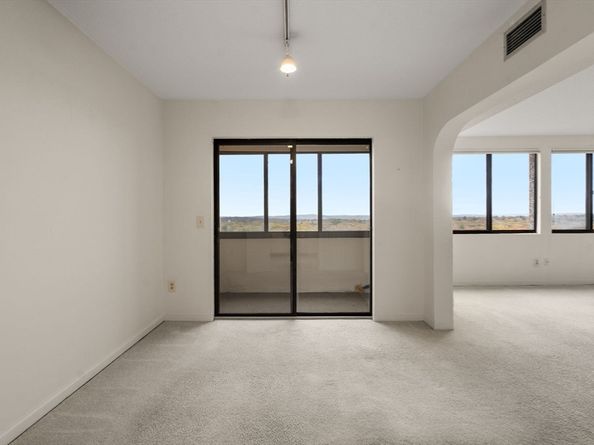 250 Hammond Pond Parkway 1604N, Newton MA 02467