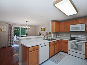 20 Millers Way C, Sutton MA 01590