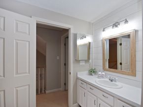 20 Millers Way C, Sutton MA 01590