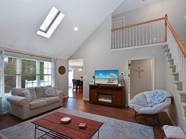 20 Millers Way C, Sutton MA 01590