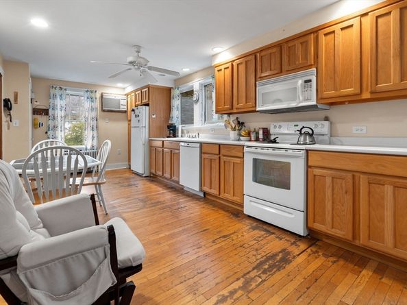 100 Pine Street, Tewksbury MA 01876