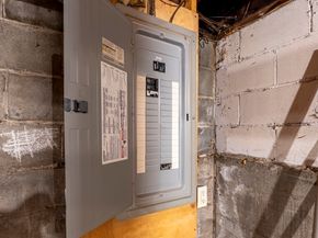 100 Pine Street, Tewksbury MA 01876