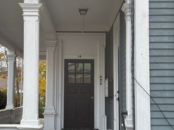 14 Chruch Ave 2A, Woburn MA 01801