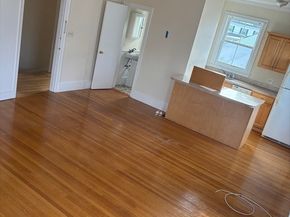 14 Chruch Ave 2A, Woburn MA 01801