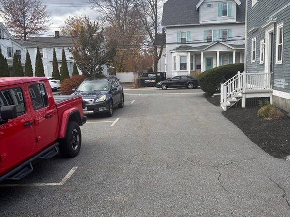 14 Chruch Ave 2A, Woburn MA 01801