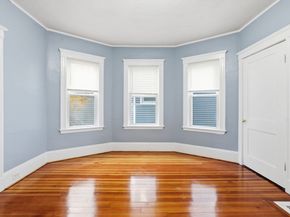 20 Leslie St, Boston MA 02122