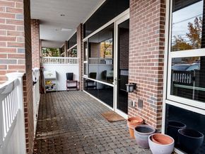 290 Pleasant St 113, Watertown MA 02471