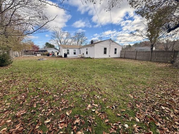 627 Auburn, Whitman MA 02382