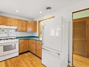 98 Glen Echo Blvd, Stoughton MA 02072