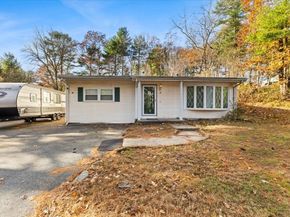 98 Glen Echo Blvd, Stoughton MA 02072