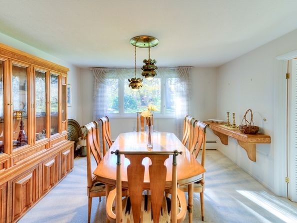 7 Dubiel Drive, Worcester MA 01609