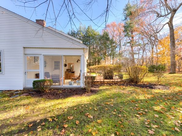 7 Dubiel Drive, Worcester MA 01609