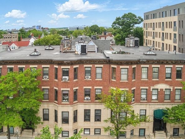 57 Brighton Ave A, Boston MA 02134