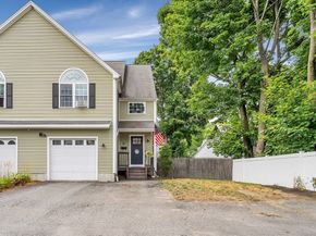 12 Whitman St 12, Leominster MA 01453