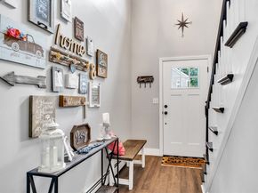 12 Whitman St 12, Leominster MA 01453