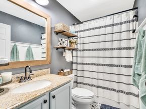 12 Whitman St 12, Leominster MA 01453