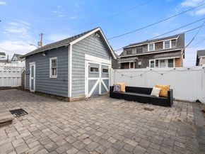 960 Shirley St, Winthrop MA 02152