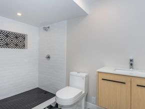 62 Evelyn Road, Needham MA 02494