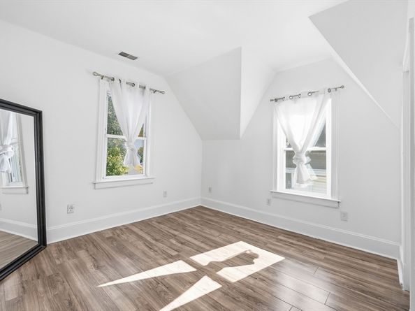 22 Spring St, Everett MA 02149